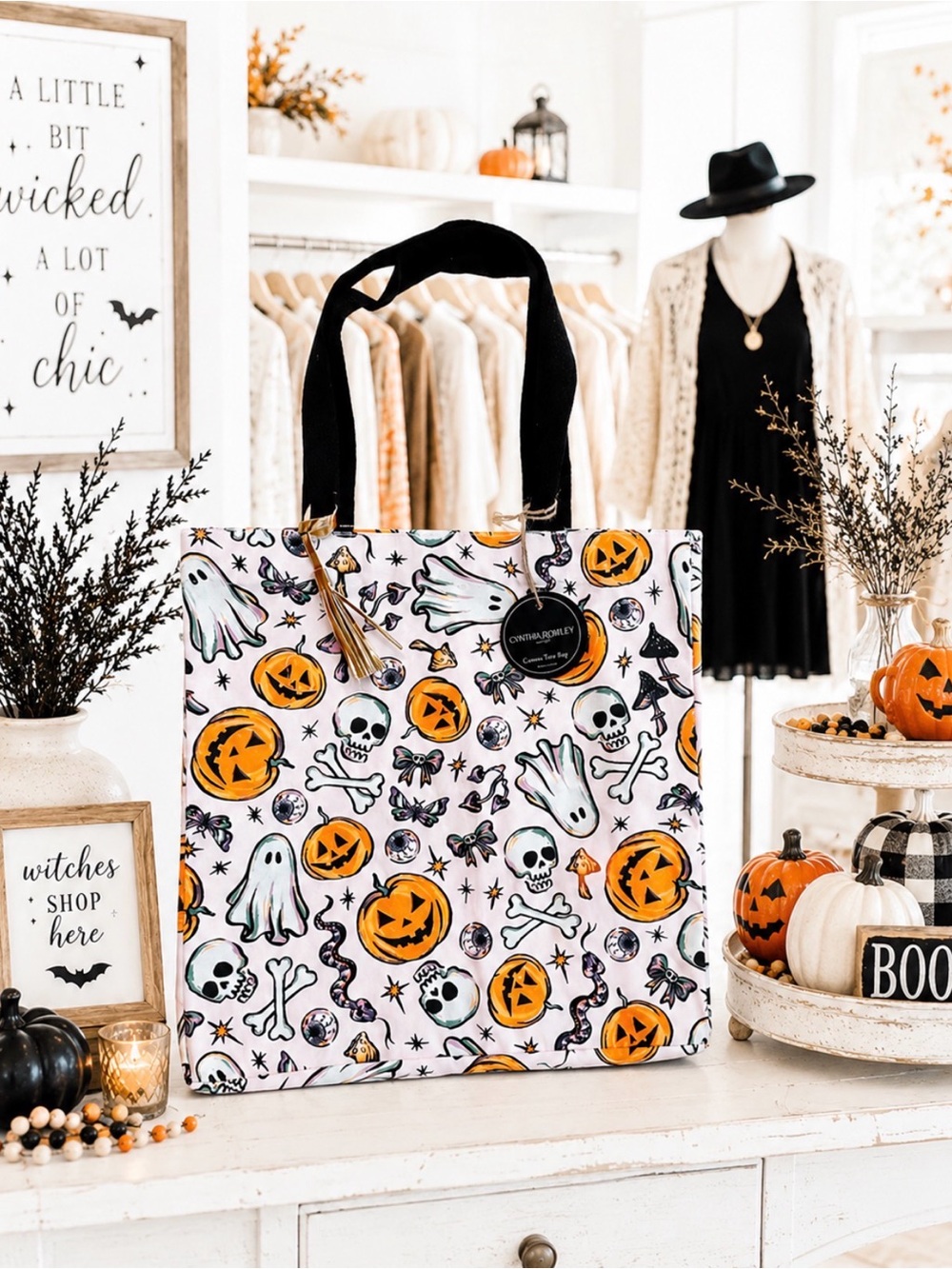 CYNTHIA ROWLEY Large Halloween Themed Print Canvas Tote Bag Bootiful!